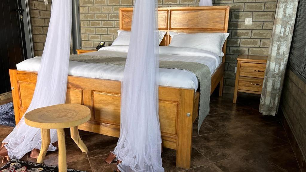 Gipir And Labongo Safari Lodge Ltd Pakwach Ngoại thất bức ảnh