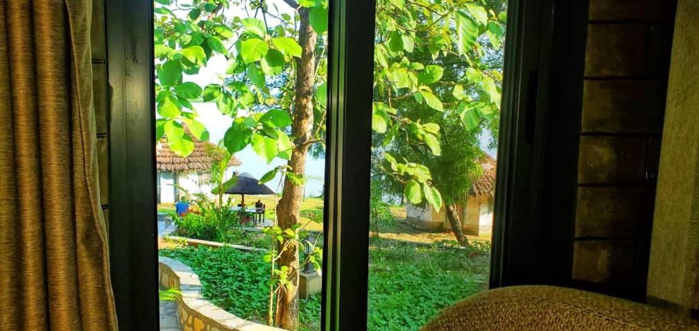Gipir And Labongo Safari Lodge Ltd Pakwach Ngoại thất bức ảnh